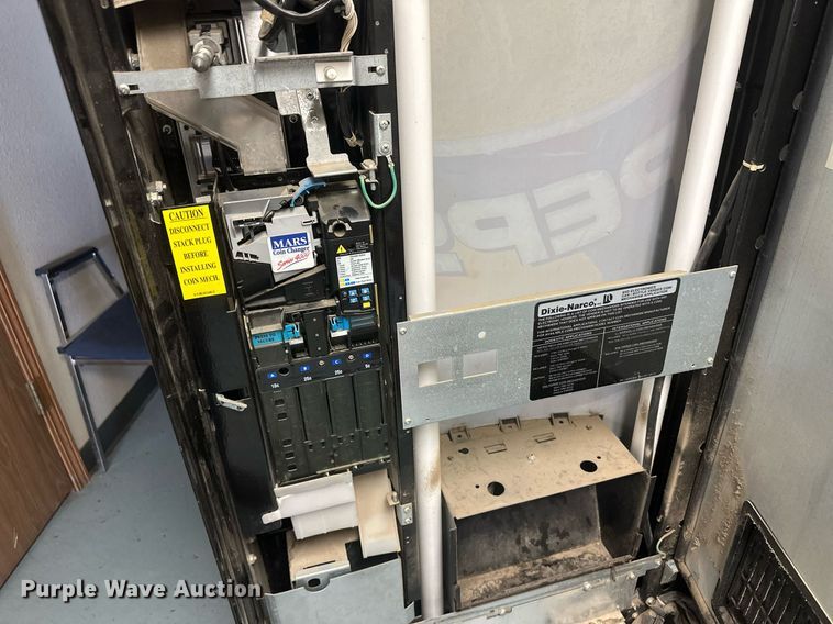 image for item OC9492 (2) vending machines