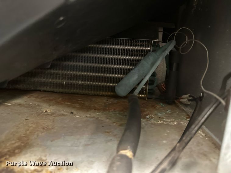 image for item OC9492 (2) vending machines