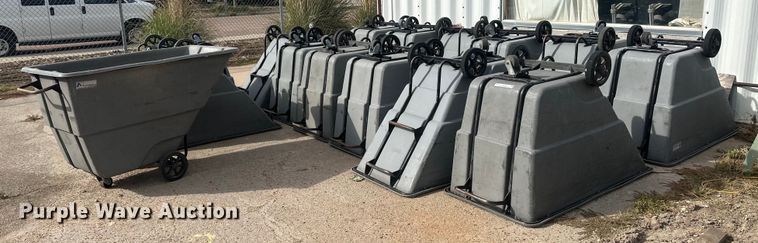 image for item OC9493 (15) poly trash carts