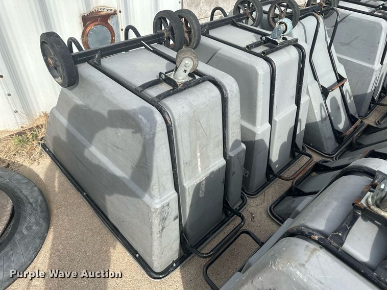 image for item OC9493 (15) poly trash carts