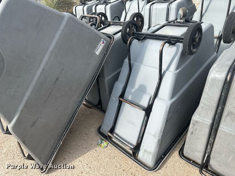 image for item OC9493 (15) poly trash carts