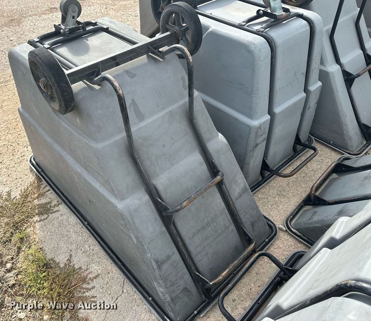 image for item OC9493 (15) poly trash carts