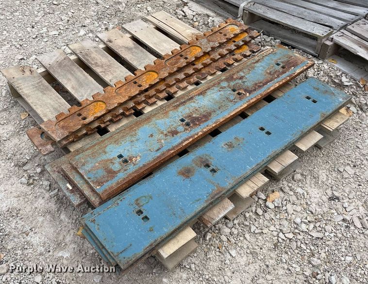 image for item OC9551 Motor grader parts