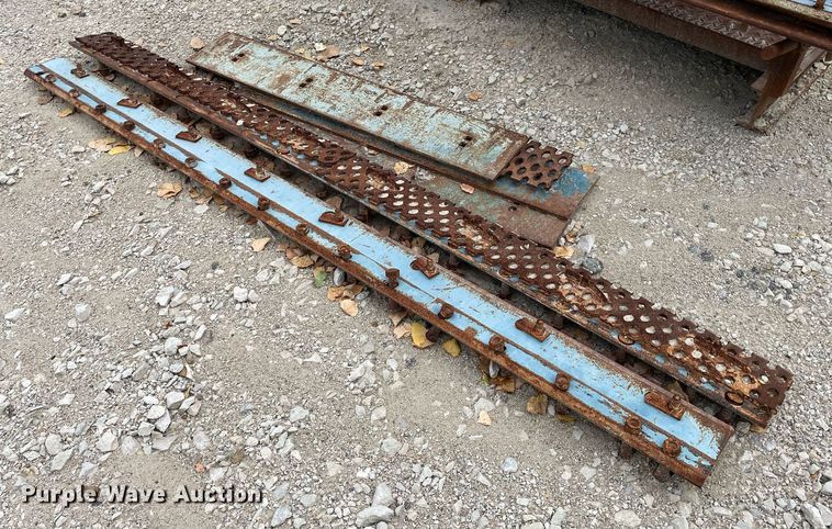 image for item OC9551 Motor grader parts