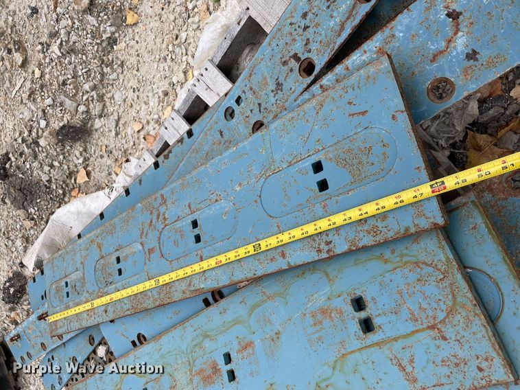 image for item OC9551 Motor grader parts