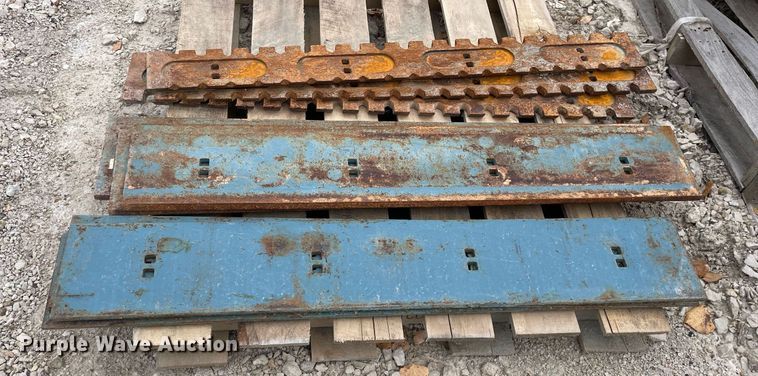 image for item OC9551 Motor grader parts