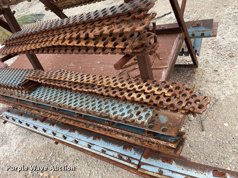 image for item OC9551 Motor grader parts