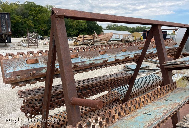 image for item OC9551 Motor grader parts