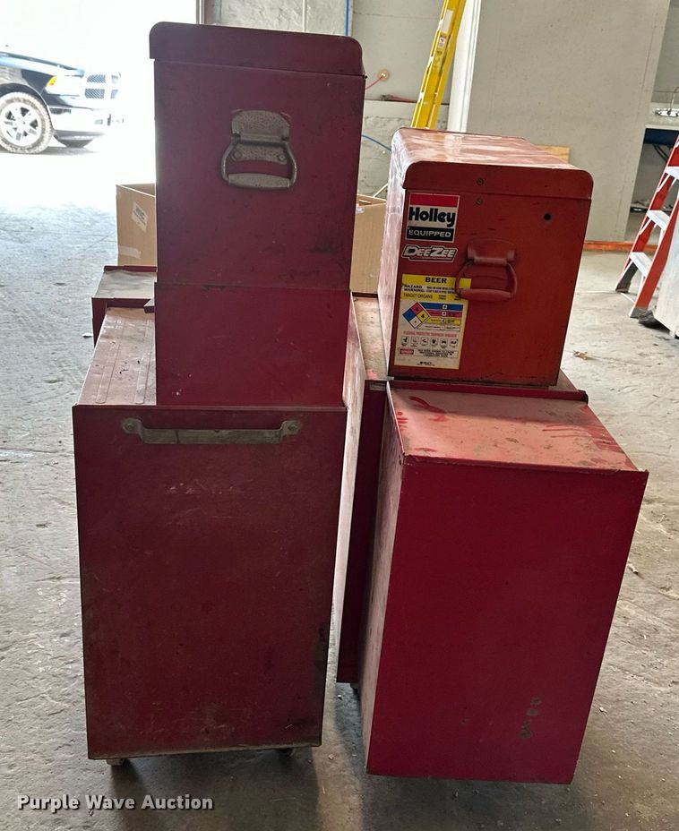 image for item OF9001 (2) toolboxes