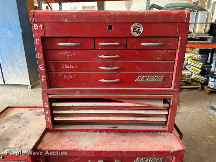 image for item OF9001 (2) toolboxes