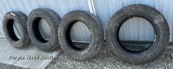 image for item OF9035 (4) Goodyear 8R19.5 tires