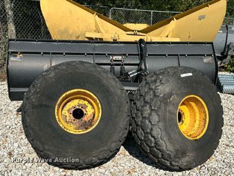 image for item OF9036 (2) Firestone 18.4-16.1 tires