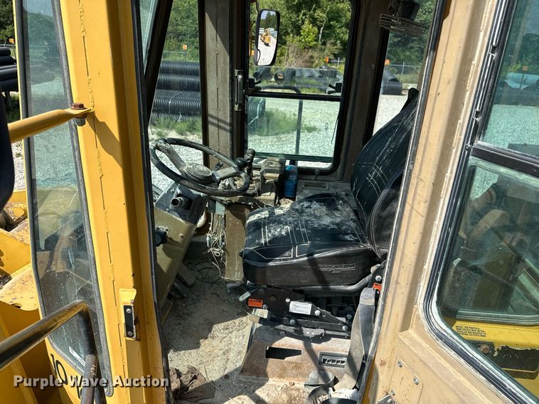 image for item OG9161 1996 Kawasaki  95Z III wheel loader