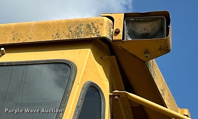 image for item OG9161 1996 Kawasaki  95Z III wheel loader