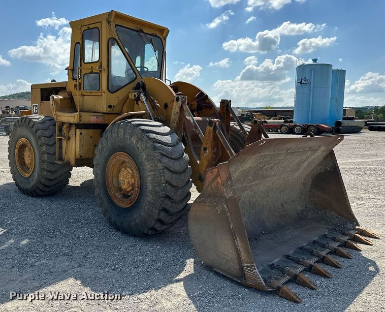 image for item OG9163 1972 Caterpillar 966C  wheel loader