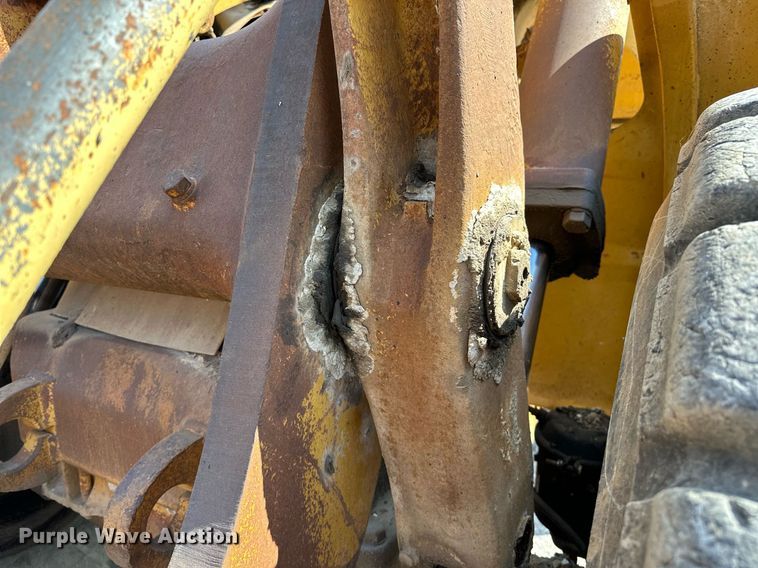 image for item OG9163 1972 Caterpillar 966C  wheel loader