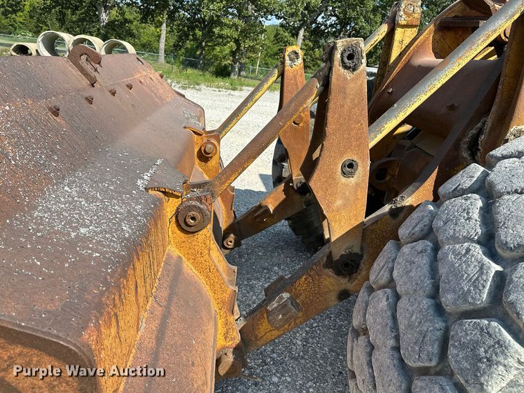 image for item OG9163 1972 Caterpillar 966C  wheel loader