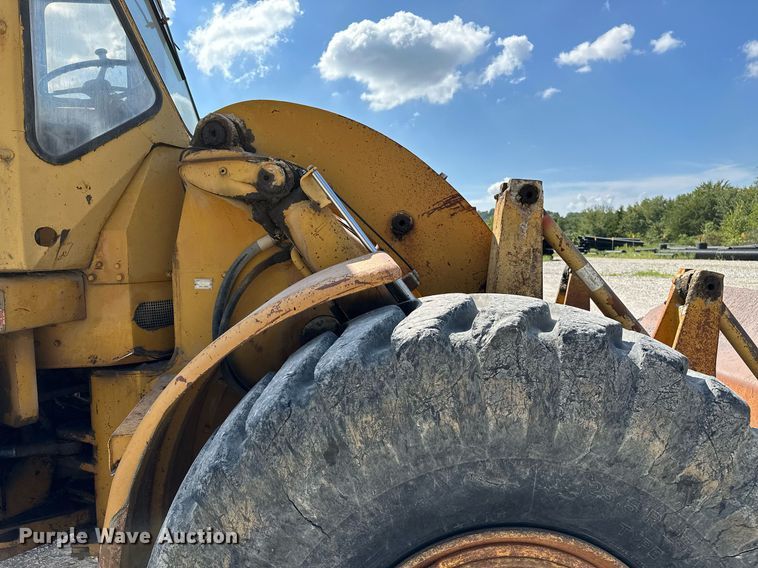 image for item OG9163 1972 Caterpillar 966C  wheel loader