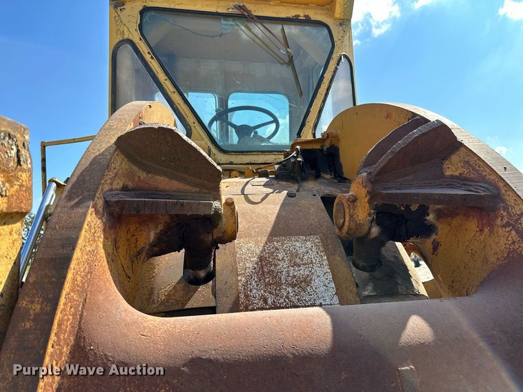 image for item OG9163 1972 Caterpillar 966C  wheel loader