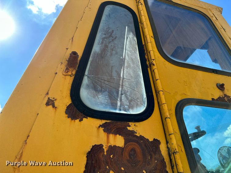 image for item OG9163 1972 Caterpillar 966C  wheel loader