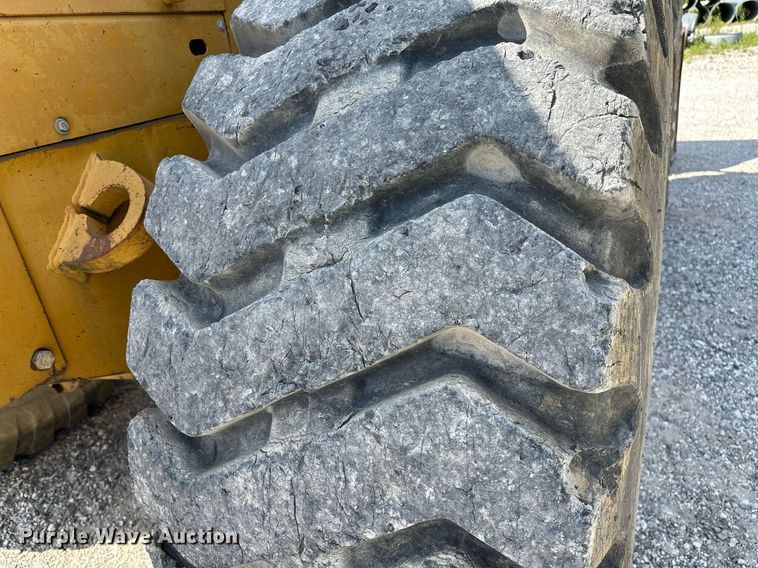 image for item OG9163 1972 Caterpillar 966C  wheel loader