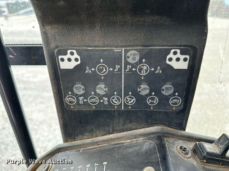 image for item OG9165 2012 John Deere 770 GP  motor grader