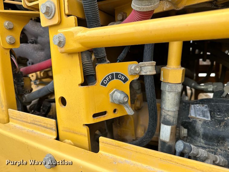 image for item OG9165 2012 John Deere 770 GP  motor grader