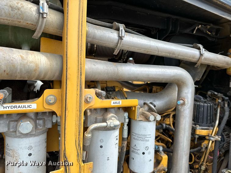 image for item OG9165 2012 John Deere 770 GP  motor grader