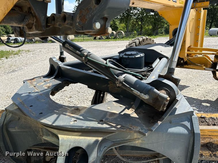 image for item OG9165 2012 John Deere 770 GP  motor grader