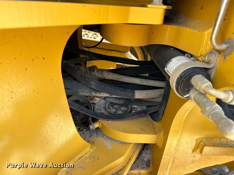 image for item OG9165 2012 John Deere 770 GP  motor grader