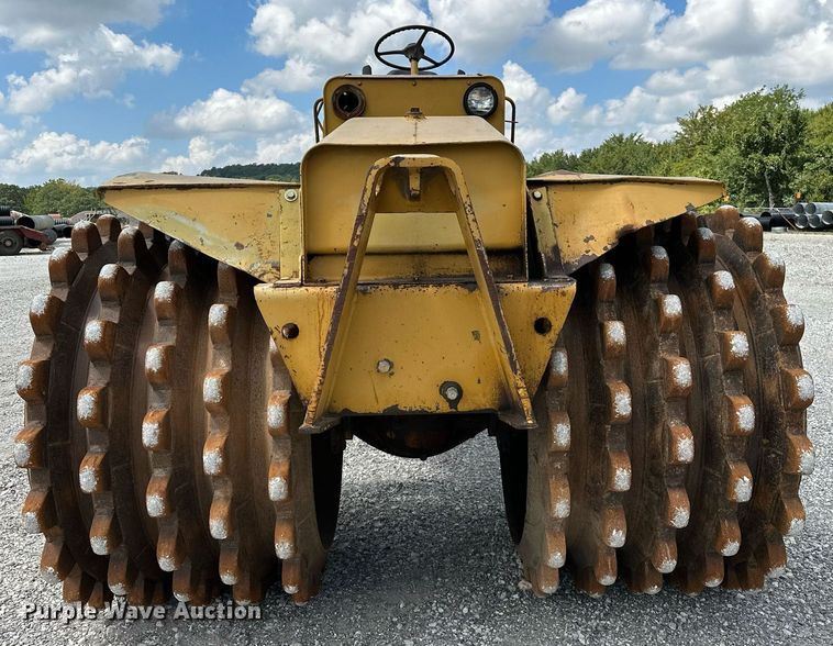 image for item OG9167 Bomag K300 landfill compactor