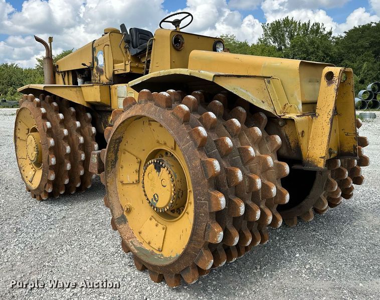 image for item OG9167 Bomag K300 landfill compactor