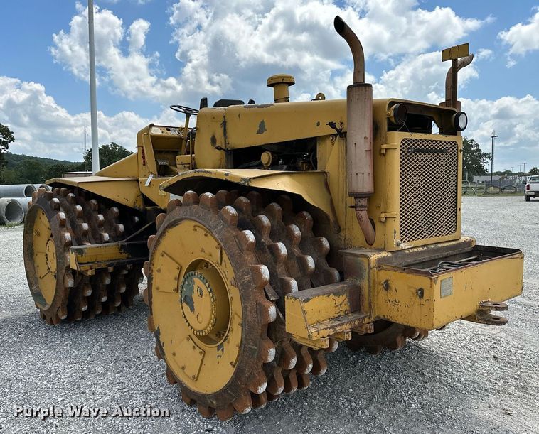 image for item OG9167 Bomag K300 landfill compactor