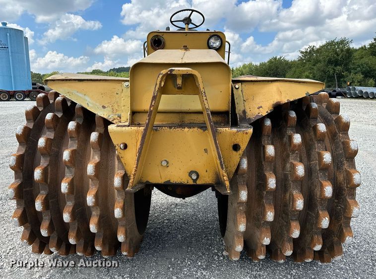 image for item OG9167 Bomag K300 landfill compactor