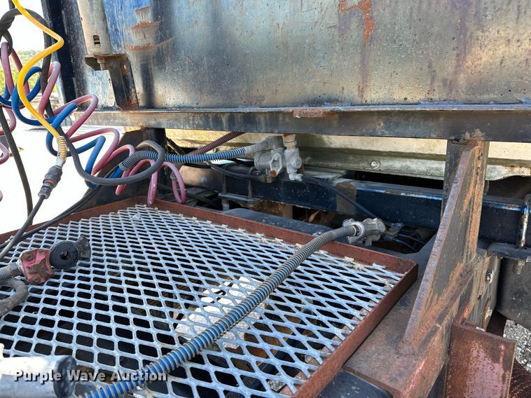 image for item OG9170 1980 Mack RD688S  semi truck