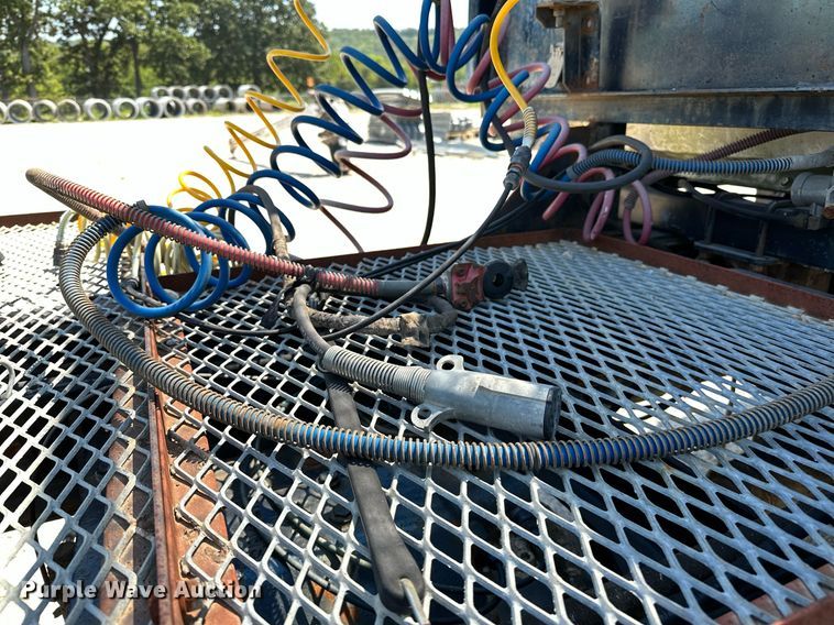 image for item OG9170 1980 Mack RD688S  semi truck