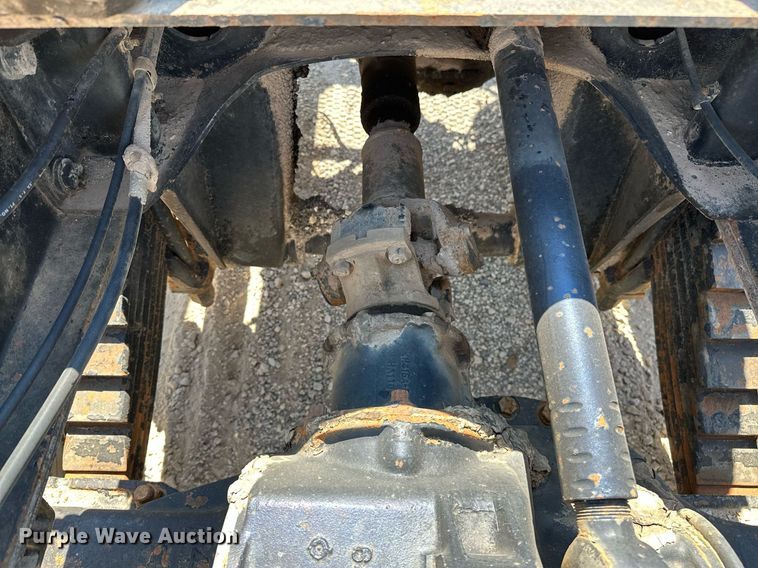 image for item OG9170 1980 Mack RD688S  semi truck