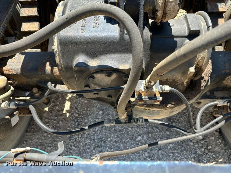 image for item OG9170 1980 Mack RD688S  semi truck