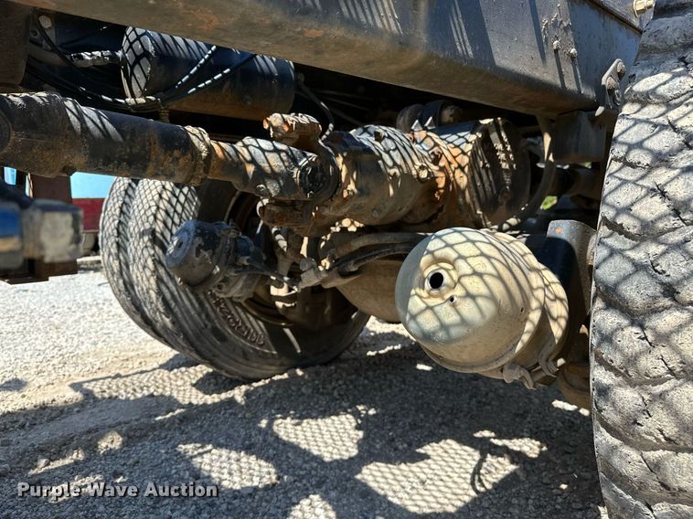 image for item OG9170 1980 Mack RD688S  semi truck