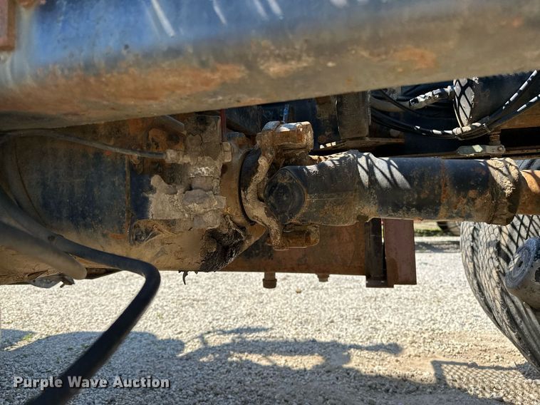 image for item OG9170 1980 Mack RD688S  semi truck