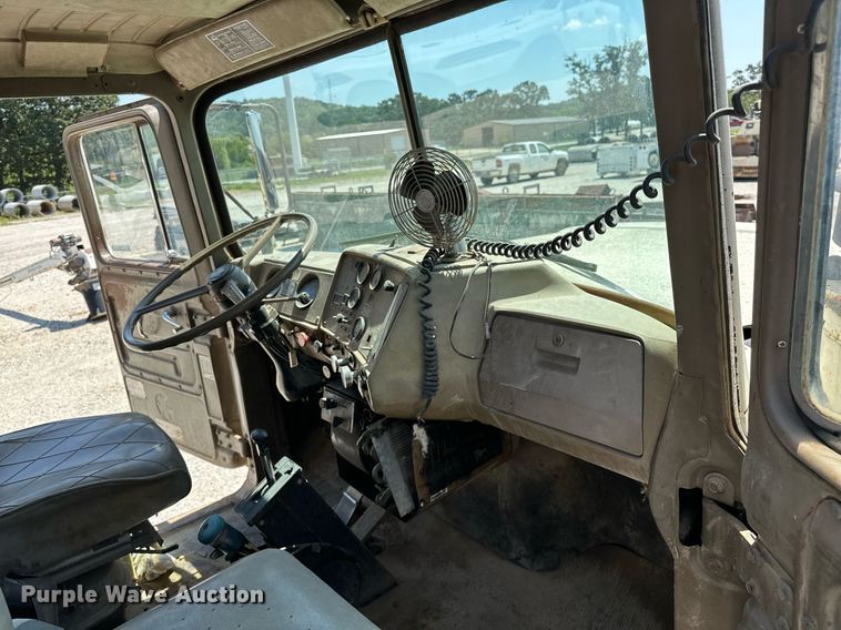 image for item OG9170 1980 Mack RD688S  semi truck