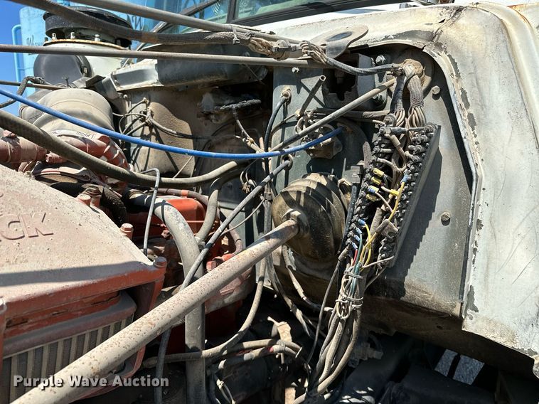 image for item OG9170 1980 Mack RD688S  semi truck