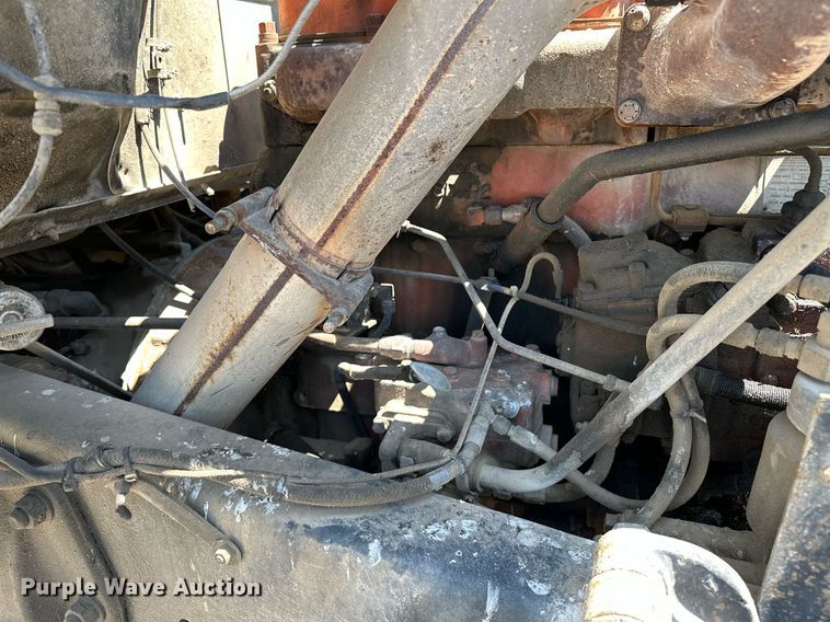 image for item OG9170 1980 Mack RD688S  semi truck