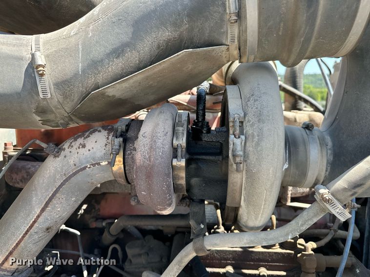 image for item OG9170 1980 Mack RD688S  semi truck