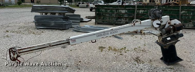 image for item OG9171 Ideal Crane Corporation  Liberator 4000 truck crane