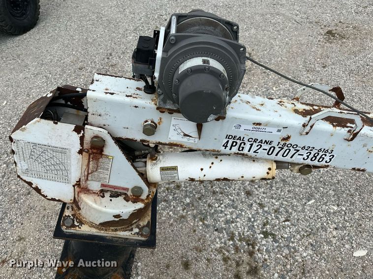 image for item OG9171 Ideal Crane Corporation  Liberator 4000 truck crane