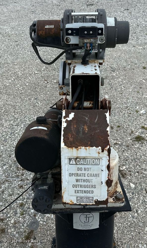 image for item OG9171 Ideal Crane Corporation  Liberator 4000 truck crane