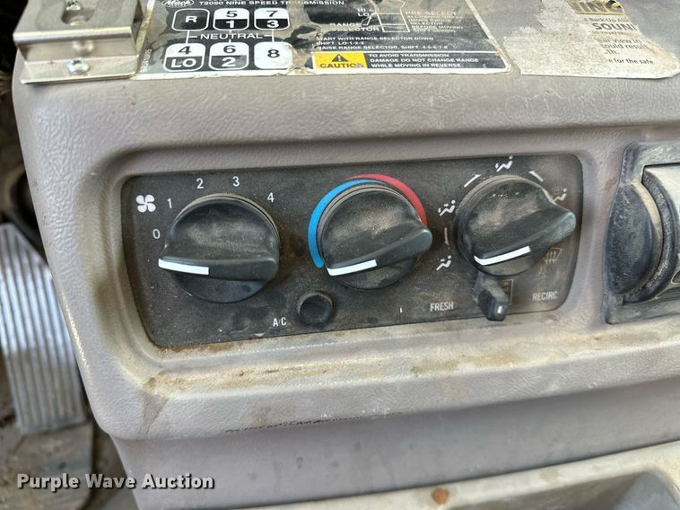 image for item OG9174 2007 Mack  CHN613 dump truck