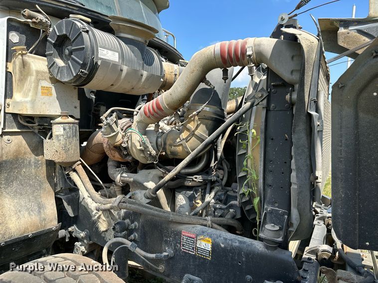 image for item OG9174 2007 Mack  CHN613 dump truck