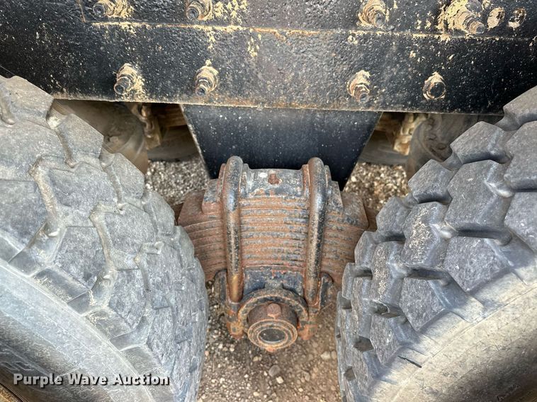 image for item OG9174 2007 Mack  CHN613 dump truck